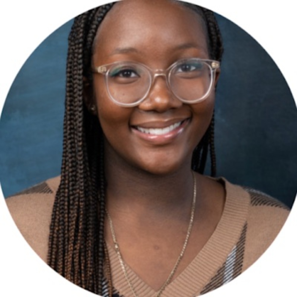 Meet your Posher, Christina